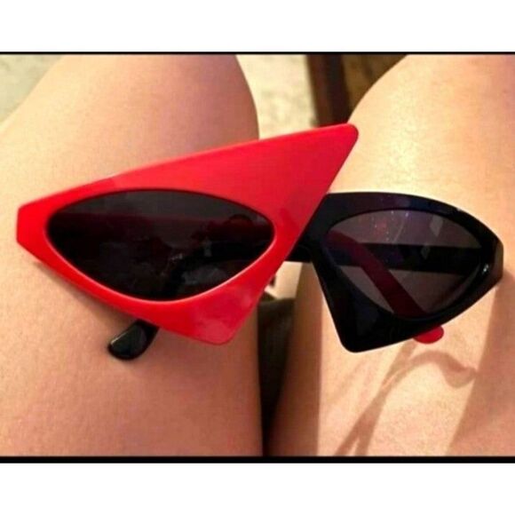 FUTURISTIC SUNGLASSES UNISEX